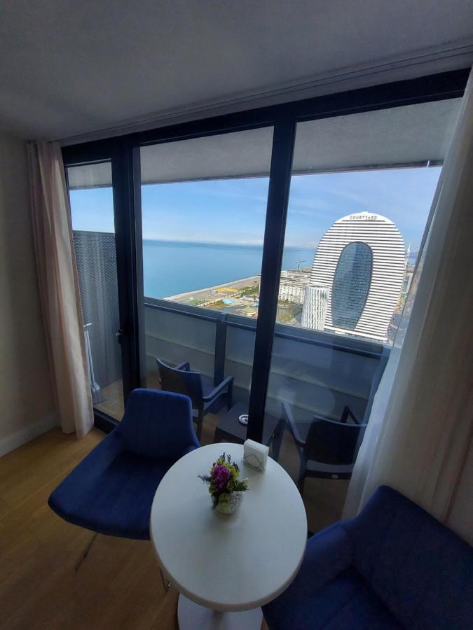 Номера На Высоких Этажах 24,31 Apartment บาทูมิ ภายนอก รูปภาพ