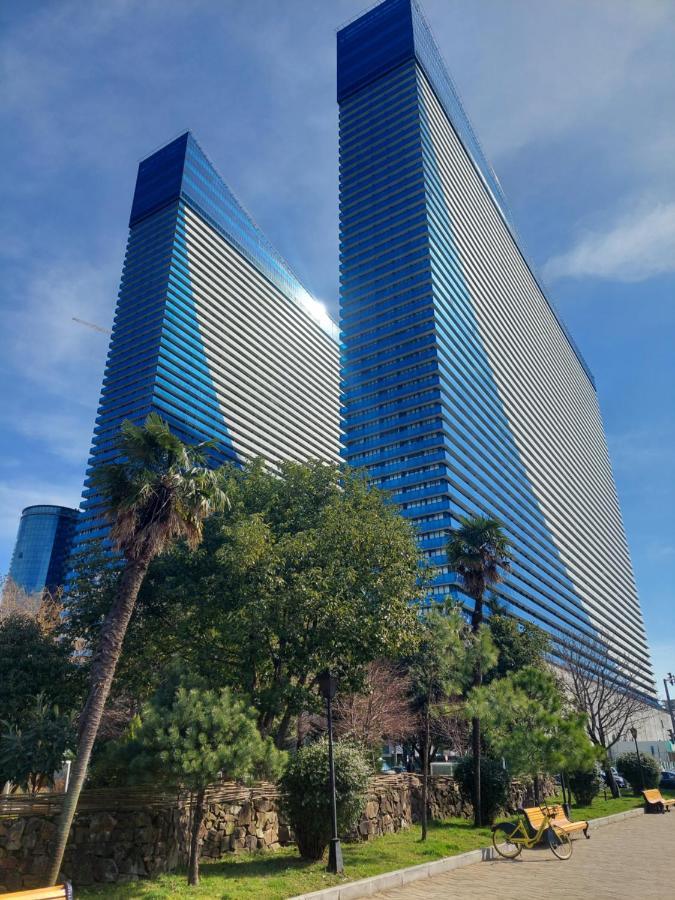 Номера На Высоких Этажах 24,31 Apartment บาทูมิ ภายนอก รูปภาพ